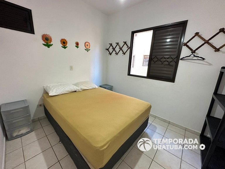 23D - Apto ha 50m do mar com piscina semi olimpica