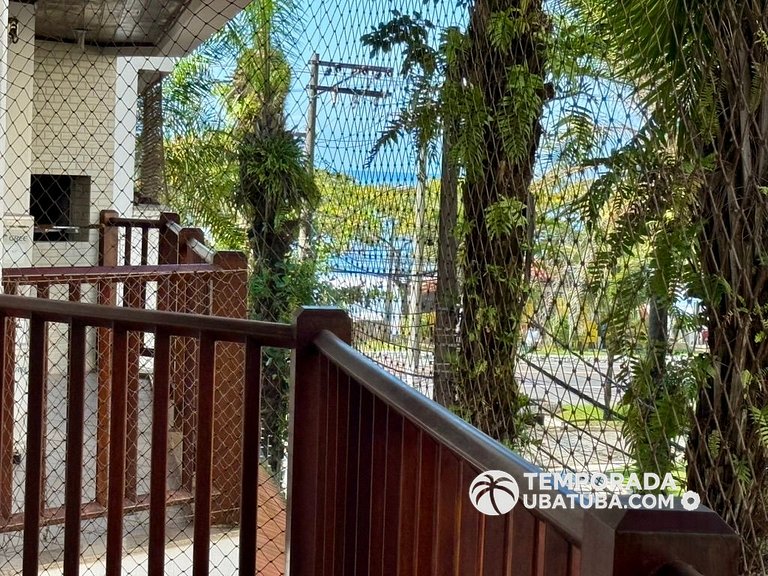 210J – Frente mar na Praia Grande & Bali Resort