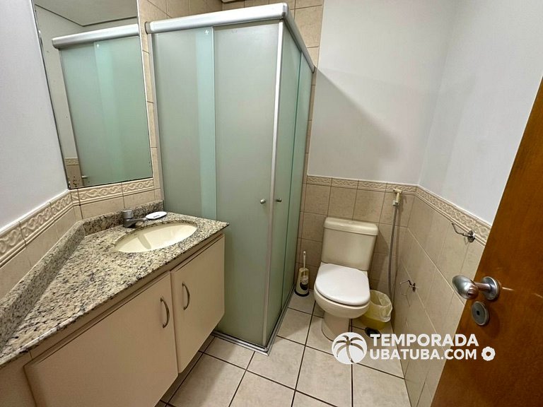 403J – Apto 2 dormitorios frente mar. Grand Bali Resort – Pr