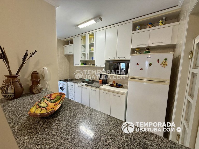 22A – Apto 2 dormitorios c/ ar condicionado e piscina semi o