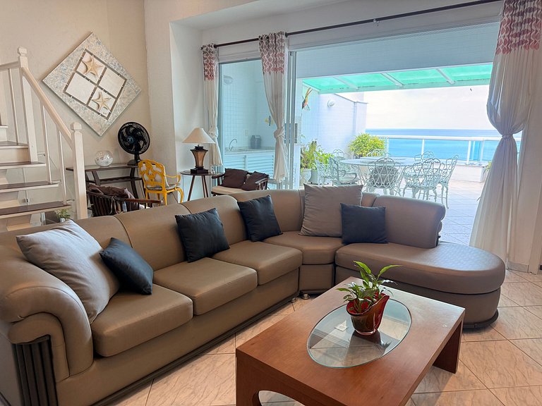 405DM – Cobertura duplex de frente para o mar c/ vista panor
