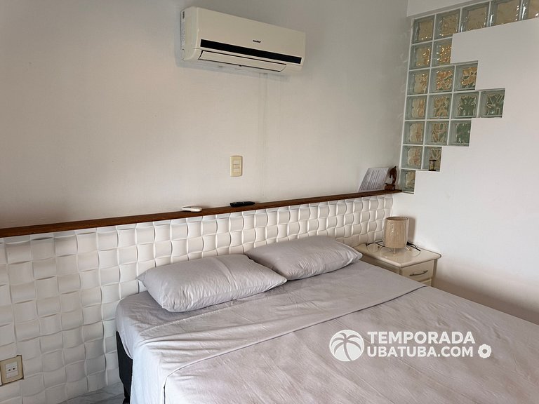 405DM – Cobertura duplex de frente para o mar c/ vista panor
