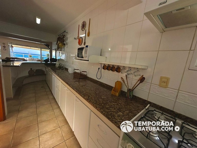 404DM - Apartamento com 3 suítes e vista panorâmica para o m