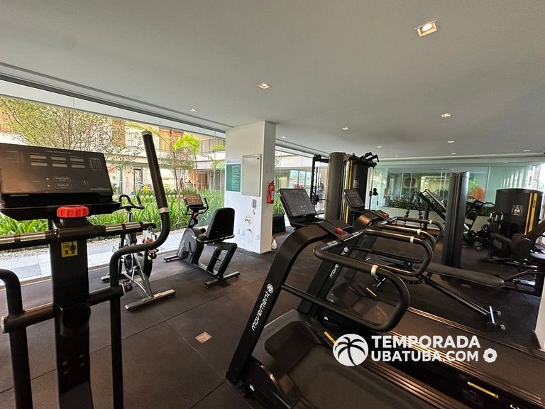 BAM310 – Apartamento frente mar com 2 dormitórios. Condomíni