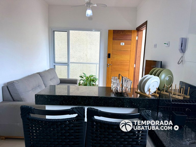 06M Apto moderno no Itagua perto do projeto tamar