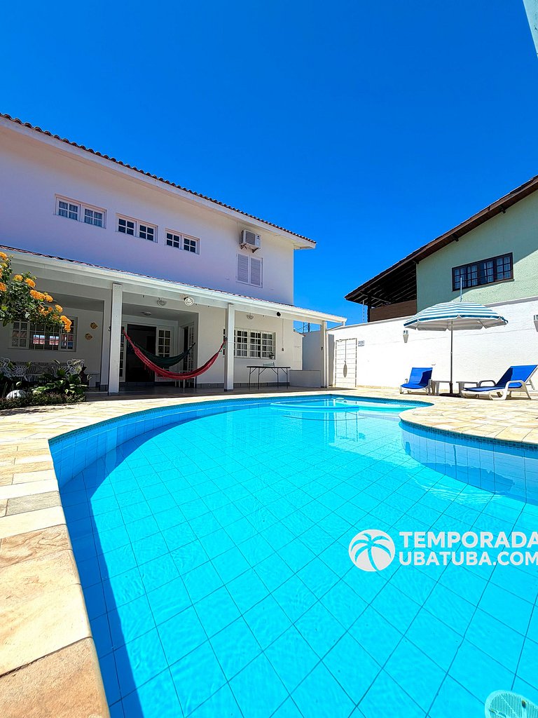 CASA6 - Linda casa c/ piscina 4 suites ha 120m da orla. Prai
