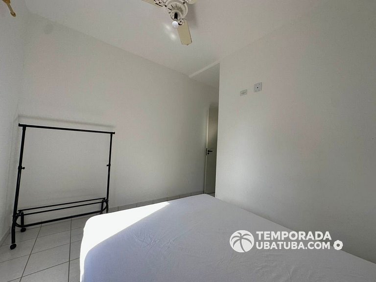 21F - Apto ha 50m do mar com piscina semi olimpica