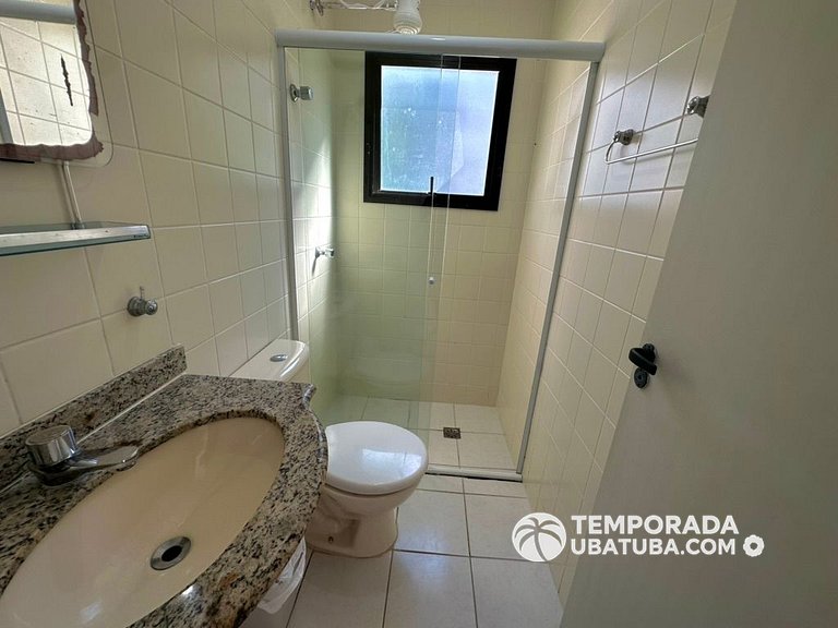 21F - Apt c/ piscina semi olimpica ha 50m da Praia