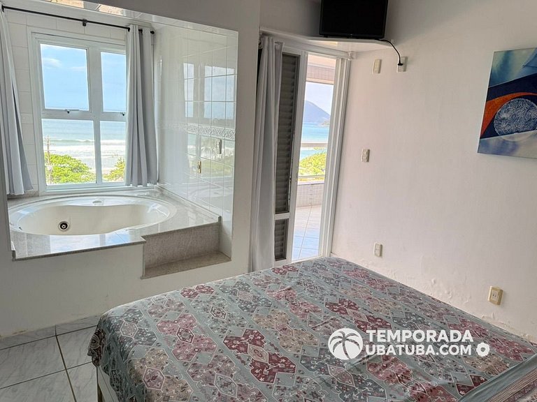 405DM – Cobertura duplex de frente para o mar c/ vista panor