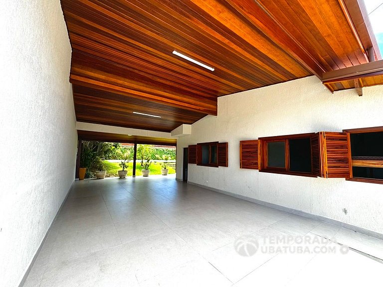 C10 - Casa de cinema 8 dorms 150m da Praia Grande
