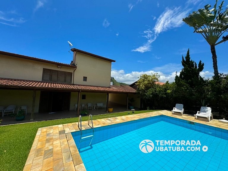 C10 - Casa de cinema 8 dorms 150m da Praia Grande