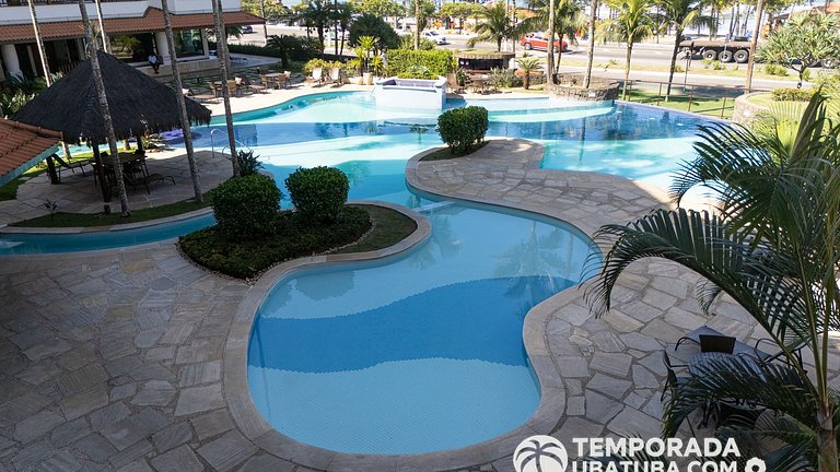 33S – Apto 3 dormitorios frente mar. Grand Bali Resort – Pra