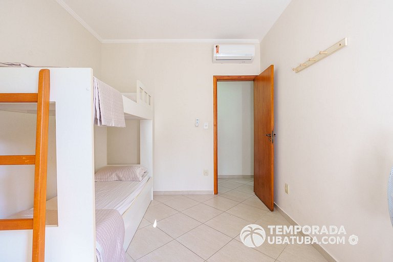 44GB - Cobertura duplex a 50m da Praia 12 pessoas