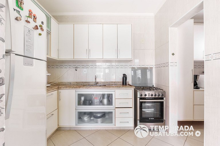 44GB - Cobertura duplex a 50m da Praia 12 pessoas