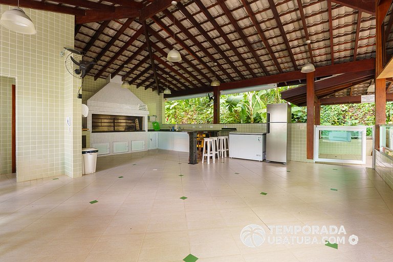 44GB - Cobertura duplex a 50m da Praia 12 pessoas